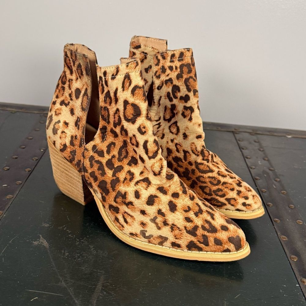 ARider Girl Ankle Booties Women's Size US 8 Cheetah Leopard Print Shoes Boho
